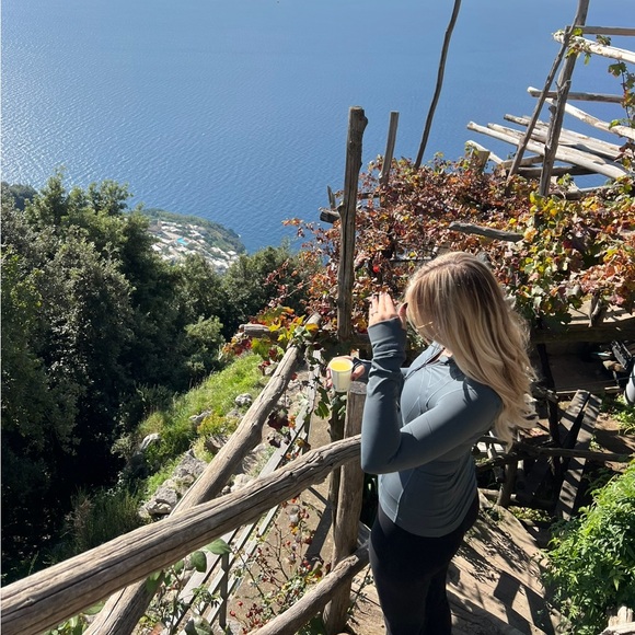 LULULEMON define jacket - Picture 4 of 5